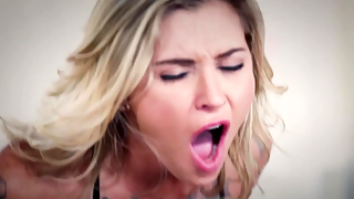 Tattooed blonde has fun with the well-hung beau