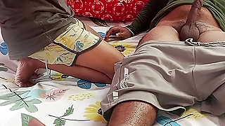 Morning Sex With My Wife - Romantic Morning Desi Indian Sex With Hindi Audio Morning desire of a couple leads to a fucking session Desi Indian Bhabhi Porn MMS Video first time sex during boyfriend